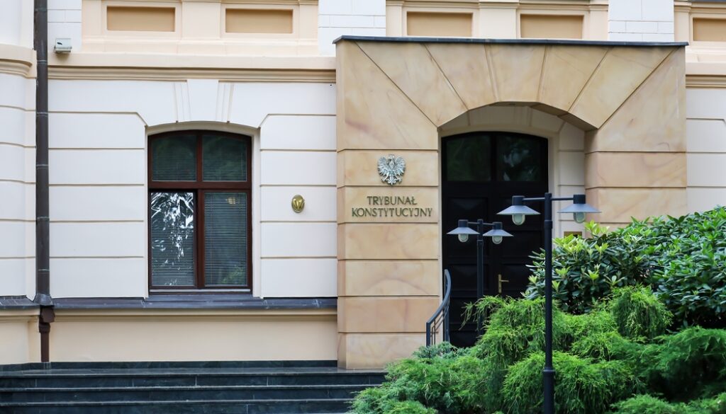 Warsaw,,Poland,-,July,2022:,An,Entrance,Facade,Of,A